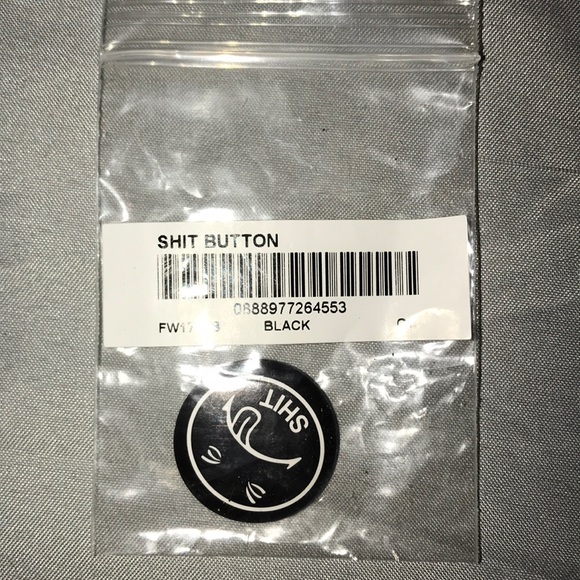 Supreme Shit Button. - Picture 1 of 3